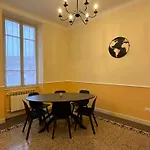 Nel Centro Di アパート *