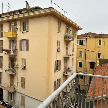 Nel Centro Di Apartmán Sanremo