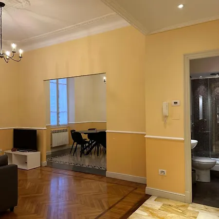 Apartamento Nel Centro Di Sanremo